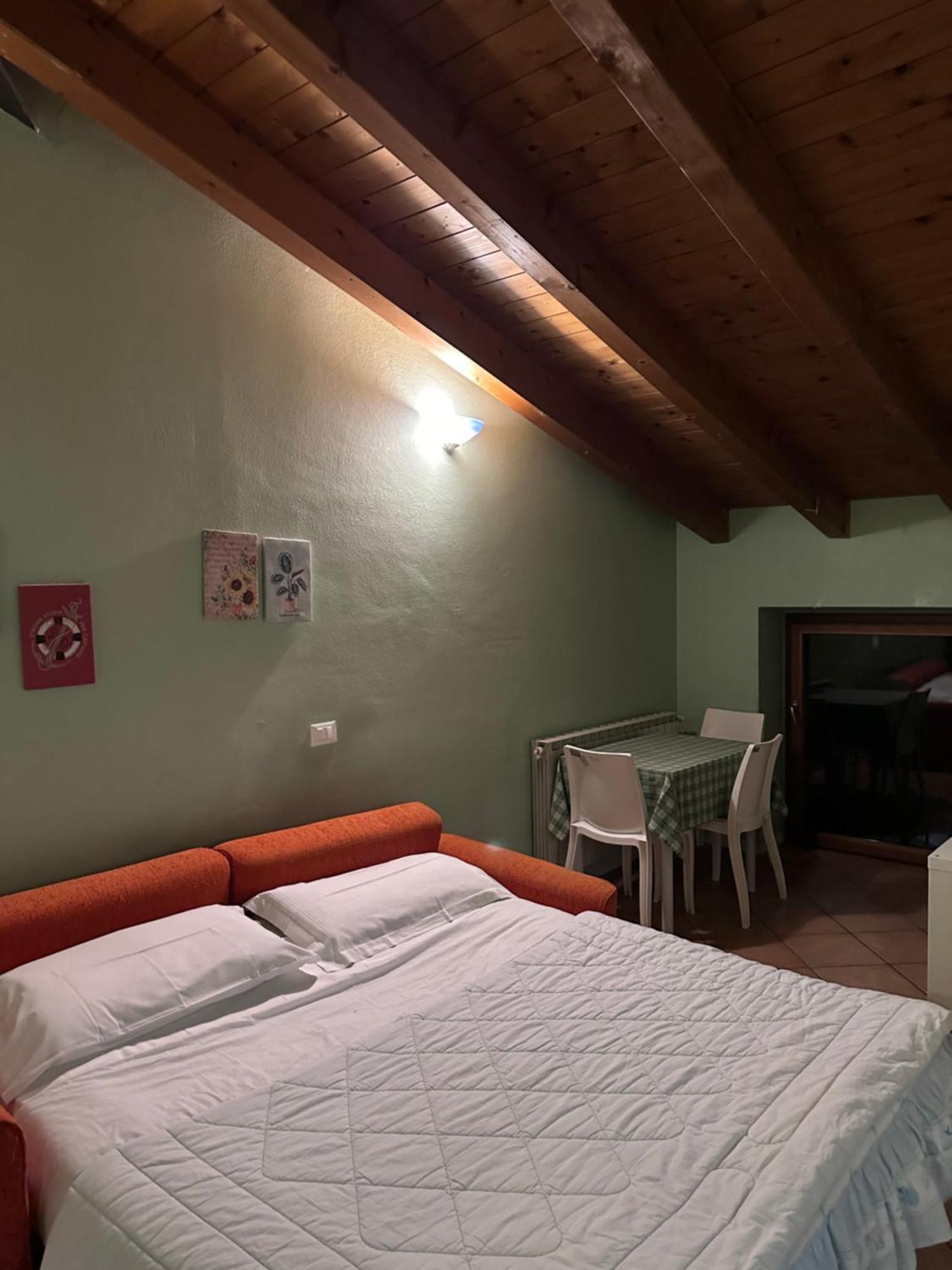 Garibaldi 4 Loft Apartment Бреша Екстериор снимка