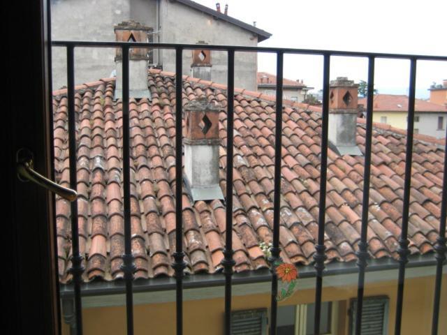 Garibaldi 4 Loft Apartment Бреша Екстериор снимка